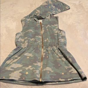 Girls Camp vest hoodie